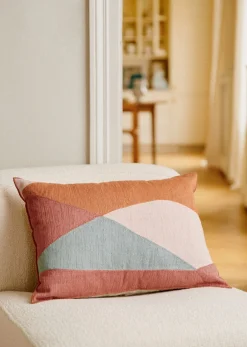 Sezane Coussin Brodé -  Grand Modèle- Les Tissus