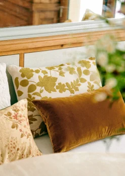 Sezane Coussin Brodé -  Grand Modèle- Les Tissus