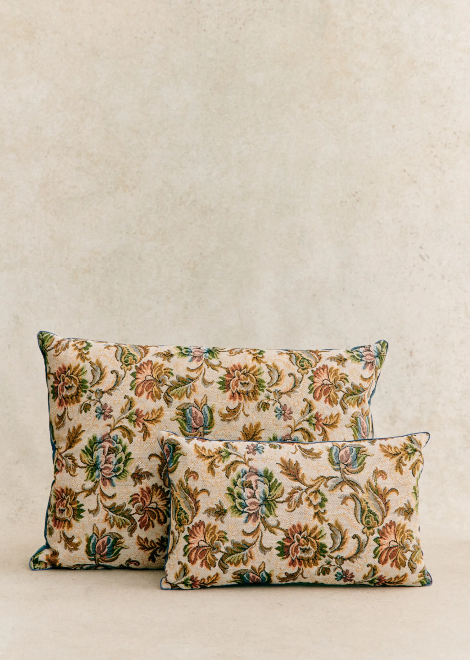 Sezane Coussin Vintage - Petit Modèle- La Sélection Vintage|Les Tissus