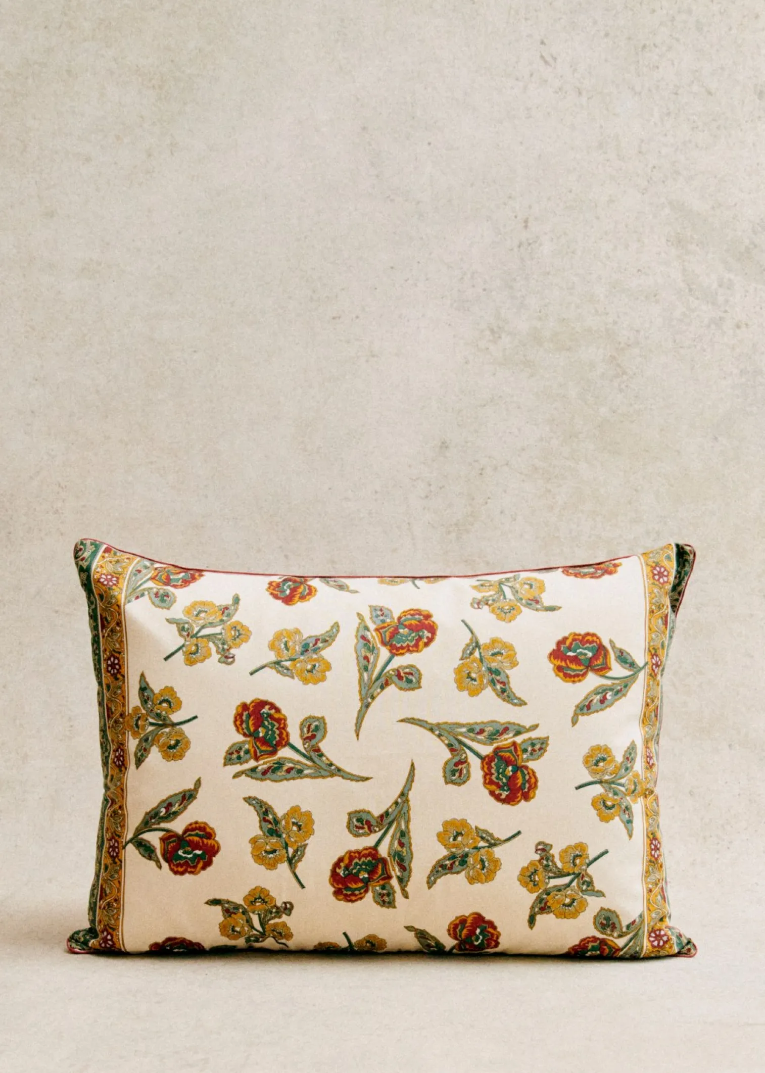 Sezane Coussin Vintage - Très Grand Modèle- La Sélection Vintage|Les Tissus