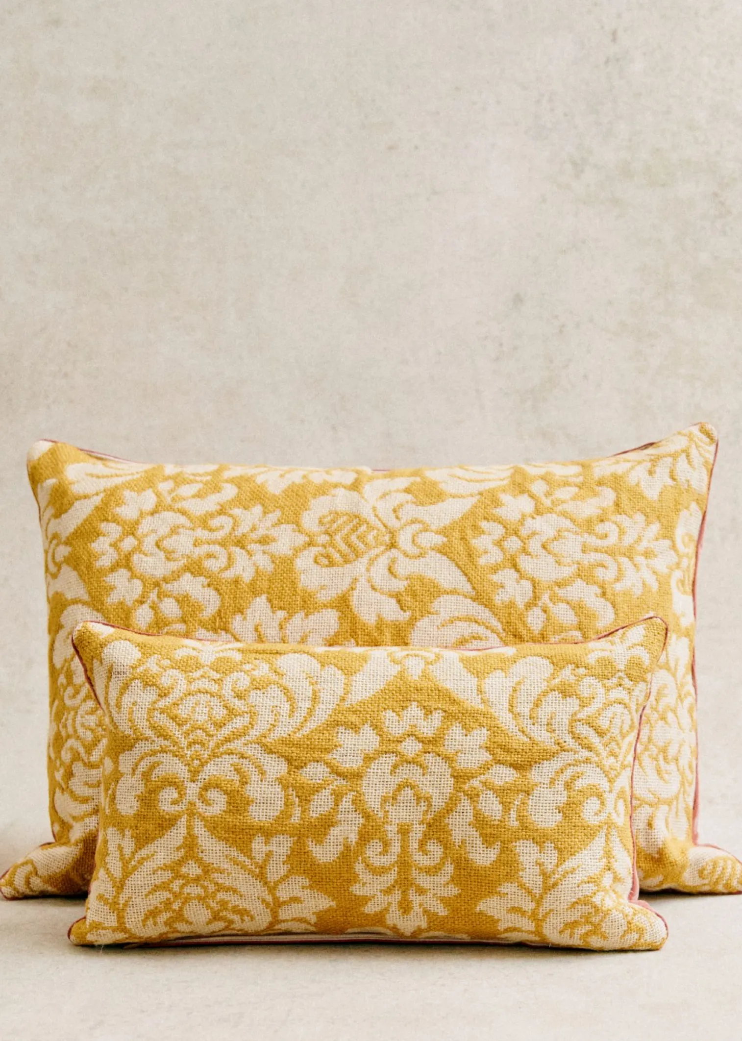Sezane Coussin Vintage - Très Grand Modèle- La Sélection Vintage|Les Tissus