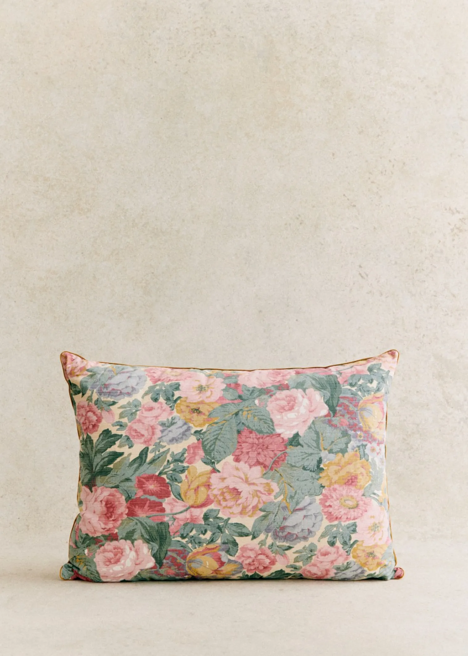 Sezane Coussin Vintage - Très Grand Modèle- La Sélection Vintage|Les Tissus