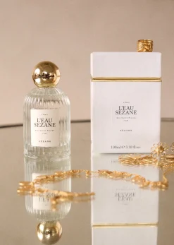 Sezane L'eau Sézane- Lifestyle
