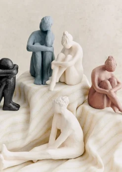 Sezane Sculpture Guénolée Courcoux - Femme Jambes Allongées Grand Modèle- Les Invités