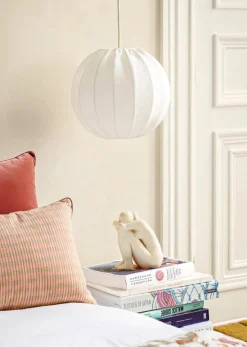 Sezane Sculpture Guénolée Courcoux - Femme Assise Grand Modèle- Les Invités