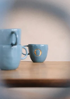 Sezane Sézane Maison - Mug Appolline Bleu- Lifestyle