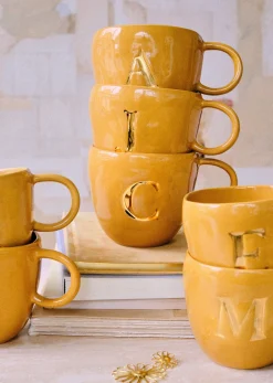 Sezane Sézane Maison - Mug Appolline Ocre- Lifestyle