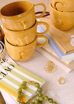 Sezane Sézane Maison - Mug Appolline Ocre- Lifestyle